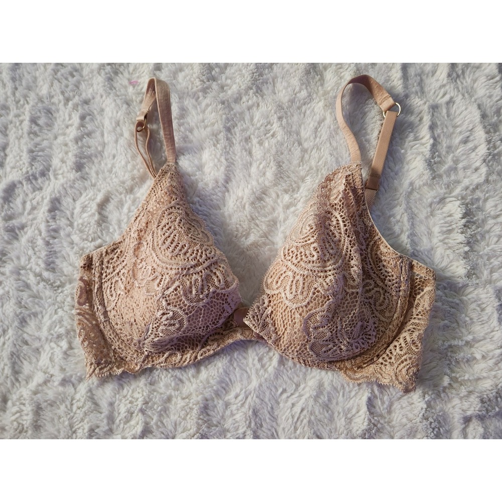 Victoria's Secret Very Sexy Lace Push Up Bra Without Padding Nude Size 34C